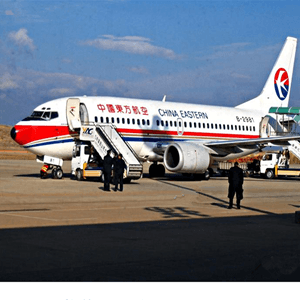 上饶三清山空运航空快运业稳步发展的原因是什么？